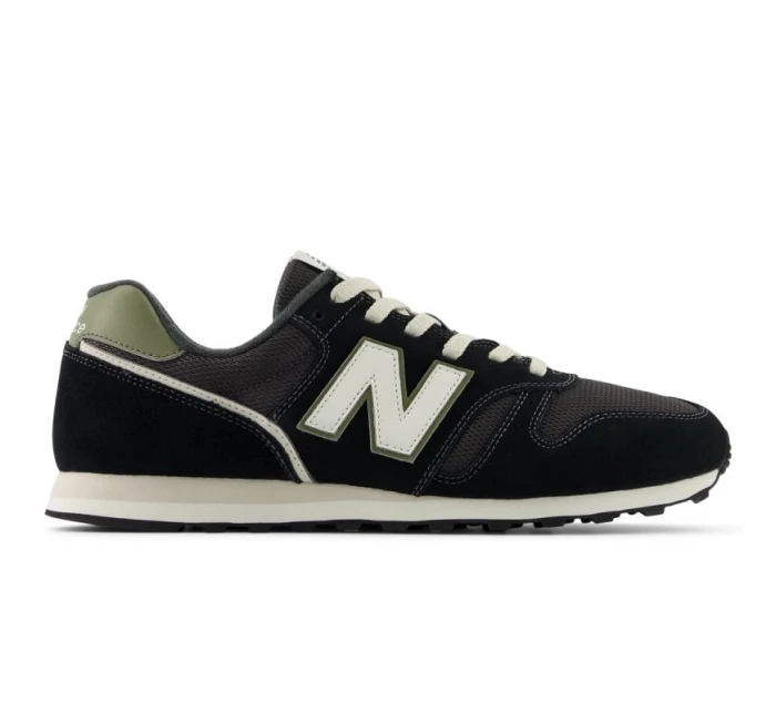 Buty sportowe unisex model 20522604 dámské - New Balance Buty sportowe unisex model 20522604 dámské - New Balance