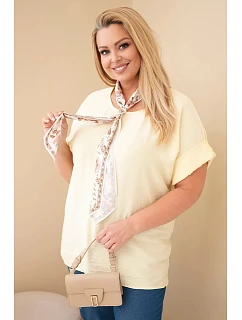 Dámská viskózová halenka pro plnoštíhlé s krátkým rukávem a ozdobným šátkem žlutá