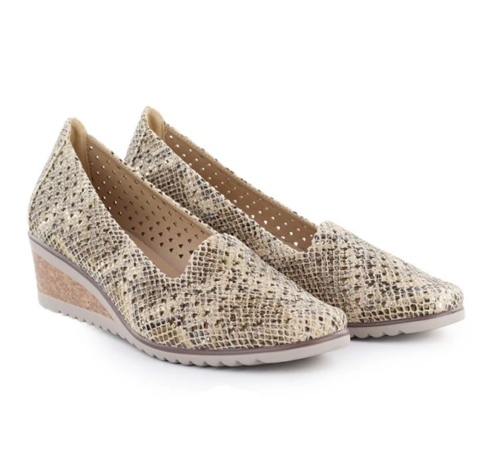 Dámské ažurové boty z kůže na platformě model 21948494 - Potocki