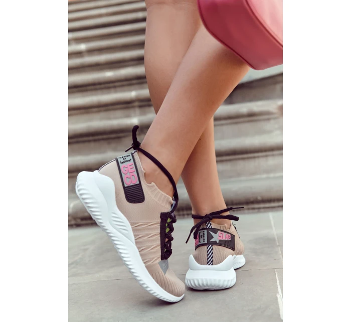 Dámská sportovní obuv nazouvací béžove model 21591032 - Boto