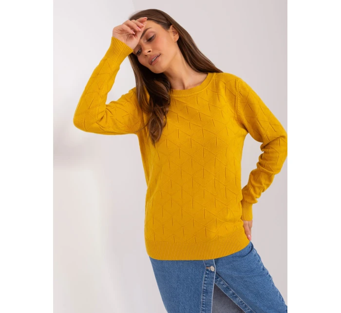 Sweter AT SW model 18884818 ciemny żółty - FPrice Sweter AT SW model 18884818 ciemny żółty - FPrice