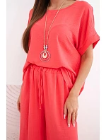 Dámský viskózový komplet halenka s krátkým rukávem a kalhoty se širokými nohavicemi malinový