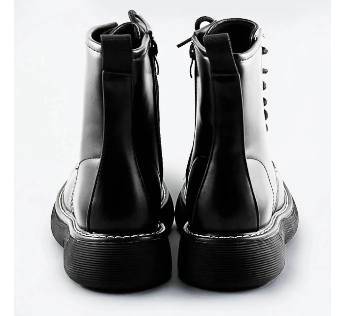 Černé dámské šněrovací boty (A9935)