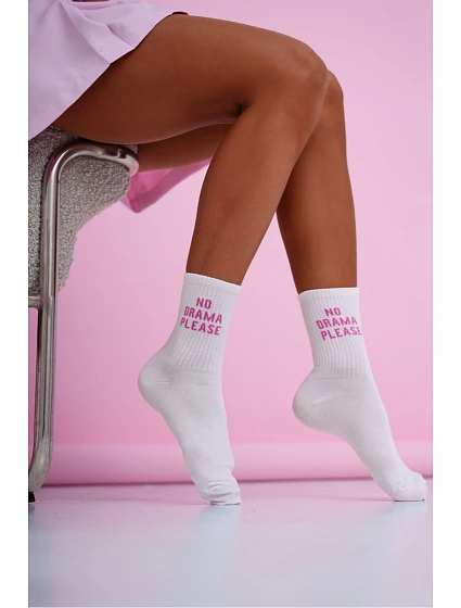Dámské ponožky s nápisem No Drama Please bílé