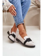 Lakované Dámské Mokasíny S Dekorací Světle Šedé Vinceza 58389