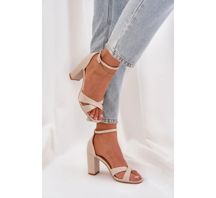 Sandály Na Podpatku Z Eko Kůže Béžové model 21684746 - Boto Sandály Na Podpatku Z Eko Kůže Béžové model 21684746 - Boto