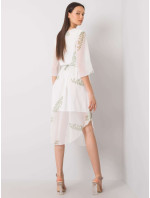 Bílé šaty s květinovým motivem