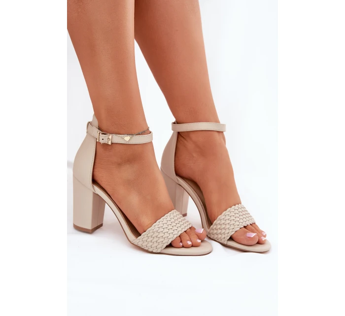 Dámské sandály na podpatku s pleteným páskem béžové model 21698571 - EVENTO