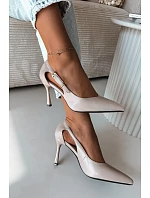 Podpatky s výřezy a zlatou sponou Vinceza 62288 Světle šedé Podpatky s výřezy a zlatou sponou Vinceza 62288 Světle šedé