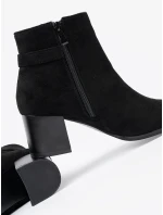 Exkluzívní černé dámské kotníčkové boty na širokém podpatku Exkluzívní černé dámské kotníčkové boty na širokém podpatku