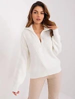 Dámský volný svetr s rolákem ecru (0374)