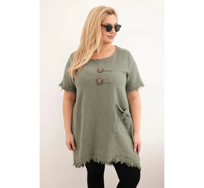 Bavlněné dámské šaty Plus Size s prodlouženým zadním dílem a kapsou khaki