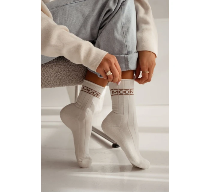 Dámské ponožky polofroté UNIQUE MOON – ecru Dámské ponožky polofroté UNIQUE MOON – ecru