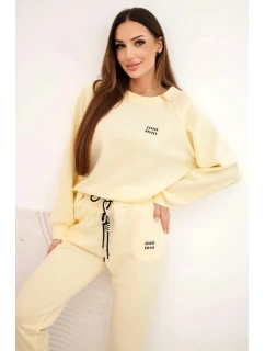 Dámská souprava z viskózy s mikinou a kalhotami žlutý