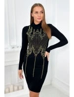 Pletené šaty se vzorem zlaté černý model 19150873 - K-Fashion Pletené šaty se vzorem zlaté černý model 19150873 - K-Fashion