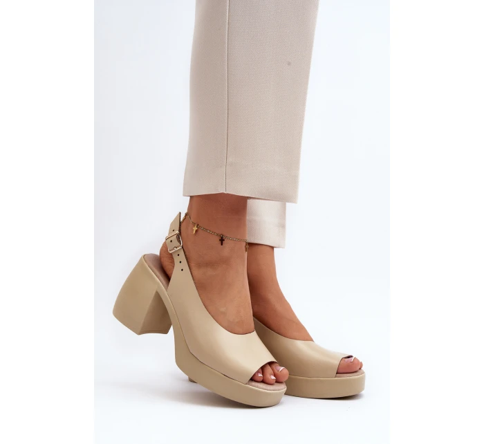 Zazoo 40376 Kožené Sandály Na Masivní Podpatku Bežové