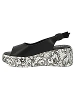 Dámské kožené sandály na platformě černé Filippo model 22135924