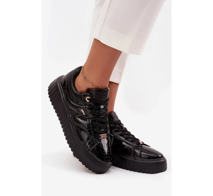 Lakované dámské tenisky na platformě model 21714420 Černé - Lee Cooper
