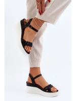 Černé sandály na klínu Esinna Černé sandály na klínu Esinna