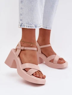 Sandály na podpatku  model 225107 Step in style