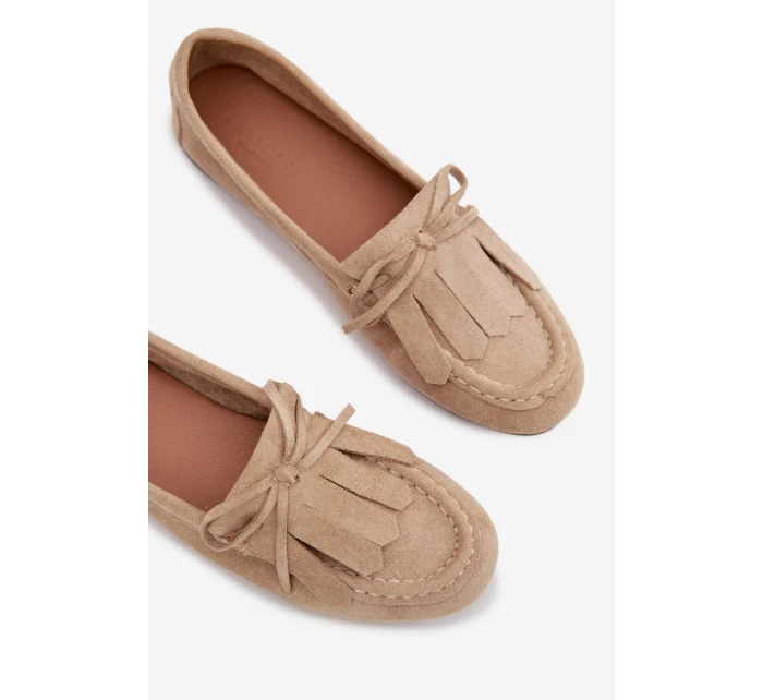 Dámské mokasíny s šněrováním a třásněmi Béžové model 21919454 - Boto Dámské mokasíny s šněrováním a třásněmi Béžové model 21919454 - Boto