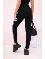 Dámské teplákové kalhoty s model 21154153 a šňůrkou v pase černé - K-Fashion