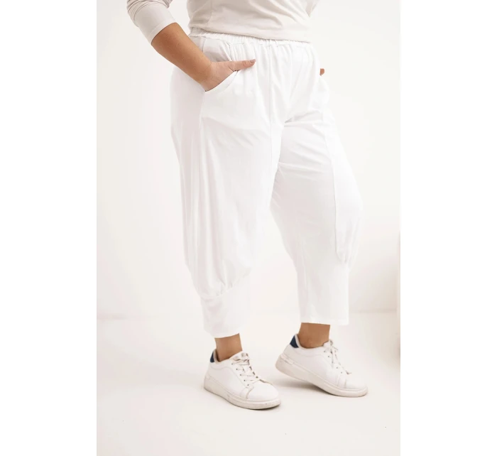 Dámské kalhoty Plus Size s nízkým sedem a gumou v pase bílé