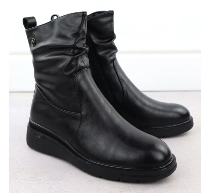 Dámské kozačky na podpatku černé model 21905235 - VINCEZA