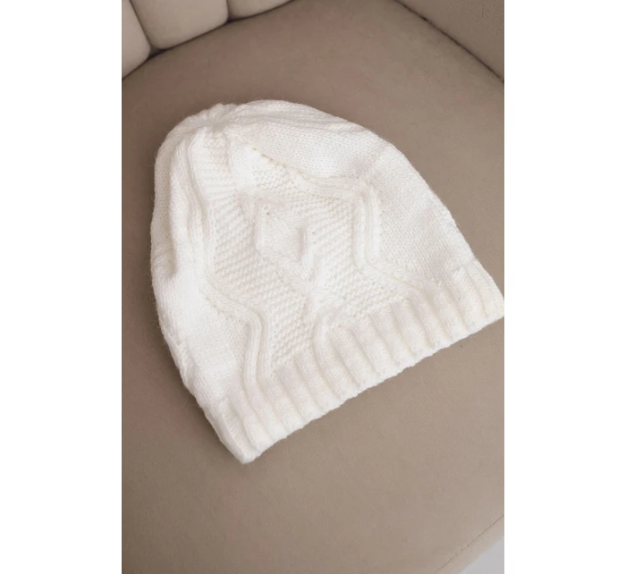 Čepice s fleecem Sylwia K244 bílá