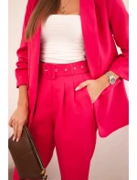 Elegantní souprava saka a kalhot růžové barvy