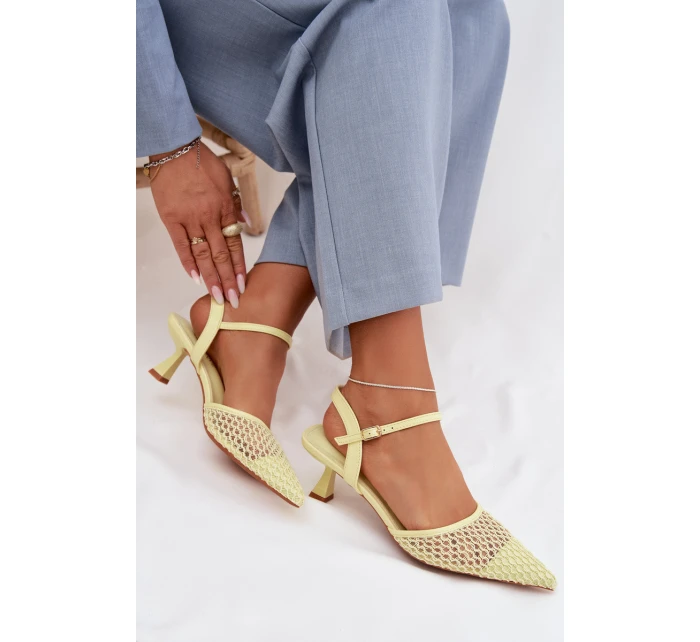 Dámské sandály na podpatku s Žluté model 22027913 - Boto