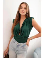 Dámská saténová halenka s hlubokým výstřihem zelený Dámská saténová halenka s hlubokým výstřihem zelený