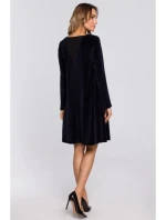 M566 Sametové šaty uvolněného střihu - tmavě modré
