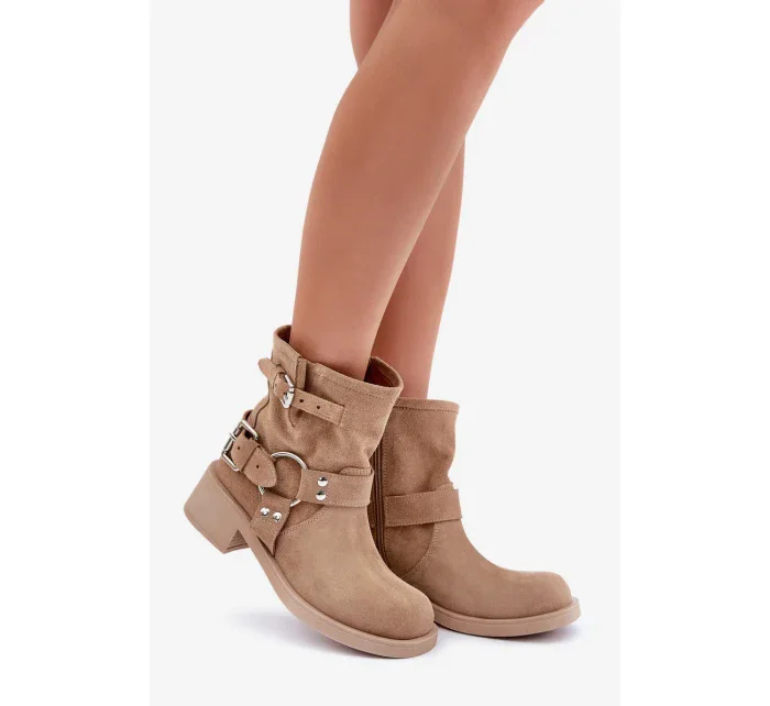 Semišové dámské kotníkové boty na nízkém blokovém podpatku s pásky Zazoo 3644 béžové Semišové dámské kotníkové boty na nízkém blokovém podpatku s pásky Zazoo 3644 béžové