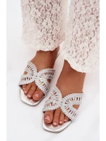 Dámské ploché stříbrné pantofle model 22031972 - Boto