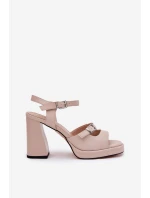 Dámské Kožené Sandály Na Podpatku model 21695156 Béžové - VINCEZA