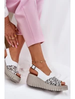 Dámské Sandály Z Přírodní Kůže Na Klínu Bílé model 21697709 - Artiker