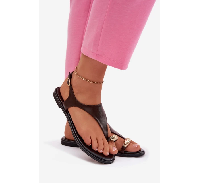 Dámské sandály na nízkém podpatku se zlatým detailem čokoládové Talorina Dámské sandály na nízkém podpatku se zlatým detailem čokoládové Talorina