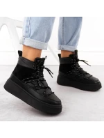 Dámské sněhové boty na pltform 24-72302BK / WOL280A Černá - Potocki