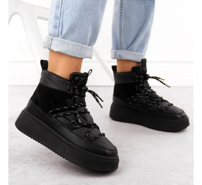 Dámské sněhové boty na pltform 24-72302BK / WOL280A Černá - Potocki