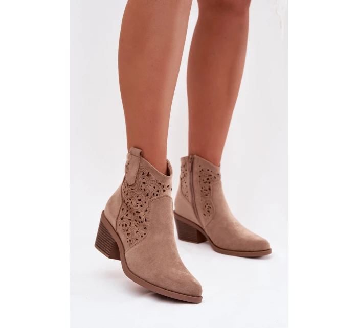 Dámské perforované kovbojky na podpatku model 21998076 Béžové - S.Barski