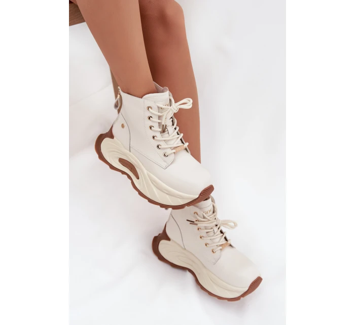 Dámské kožené boty GOE – světle béžové, zateplené, na platformě Dámské kožené boty GOE – světle béžové, zateplené, na platformě