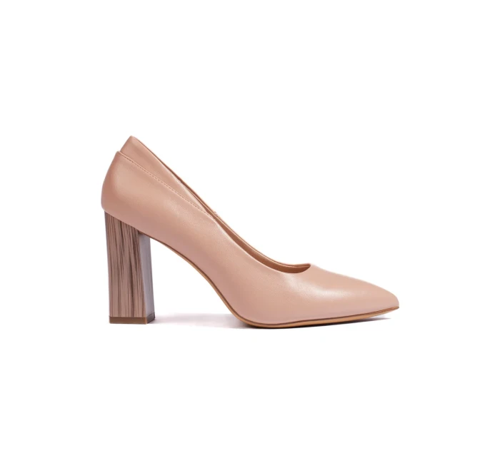 Originální dámské hnědé lodičky na širokém podpatku Originální dámské hnědé lodičky na širokém podpatku