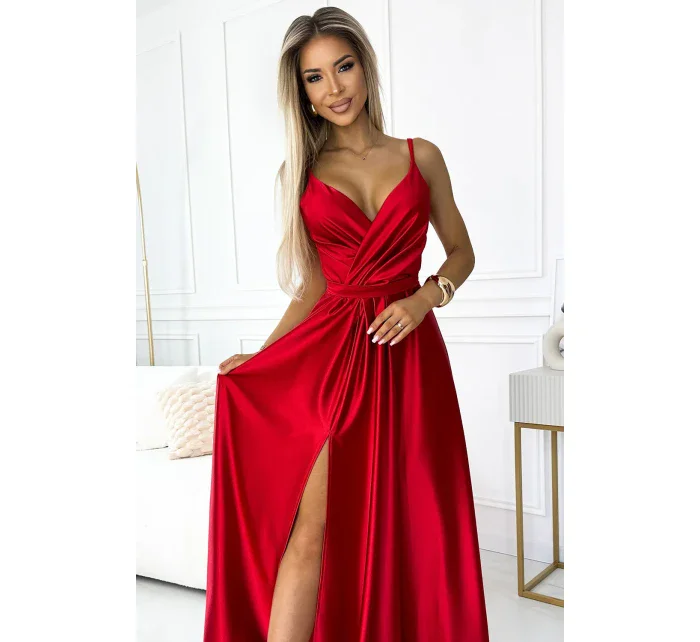 Elegantní dlouhé červené saténové dámské šaty s výstřihem a rozparkem na noze model 19403023 - numoco