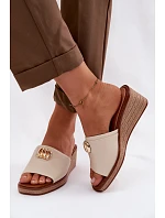 Dámské sandály na platformě s pleteniny Béžové model 22101415 - SERGIO LEONE Dámské sandály na platformě s pleteniny Béžové model 22101415 - SERGIO LEONE