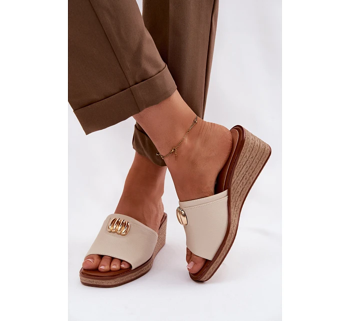 Dámské sandály na platformě s pleteniny Béžové model 22101415 - SERGIO LEONE Dámské sandály na platformě s pleteniny Béžové model 22101415 - SERGIO LEONE