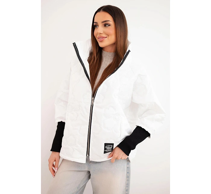Dámská jarní prošívaná bunda s ozdobným model 22040174 a zipem bílá - K-Fashion