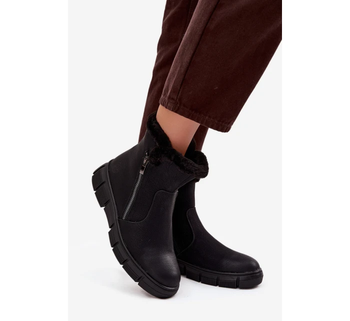 Dámské sněhule na platformě s kožešinou Černé model 21714521 - EVENTO Dámské sněhule na platformě s kožešinou Černé model 21714521 - EVENTO