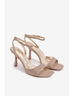 Dámské sandály na jehlovém podpatku třpytivé zlaté Brisora Dámské sandály na jehlovém podpatku třpytivé zlaté Brisora