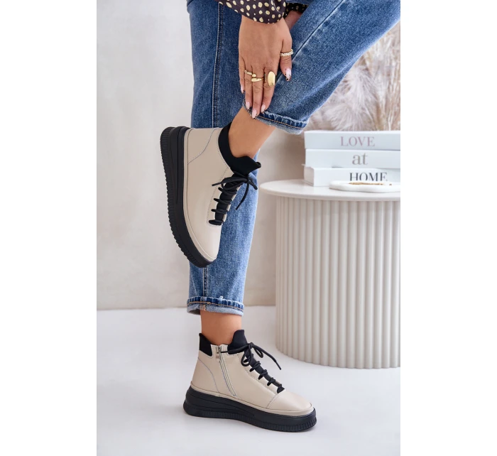 Lehká Kožená Sportovní Obuv Na Platformě Béžová model 21673227 - Artiker Lehká Kožená Sportovní Obuv Na Platformě Béžová model 21673227 - Artiker